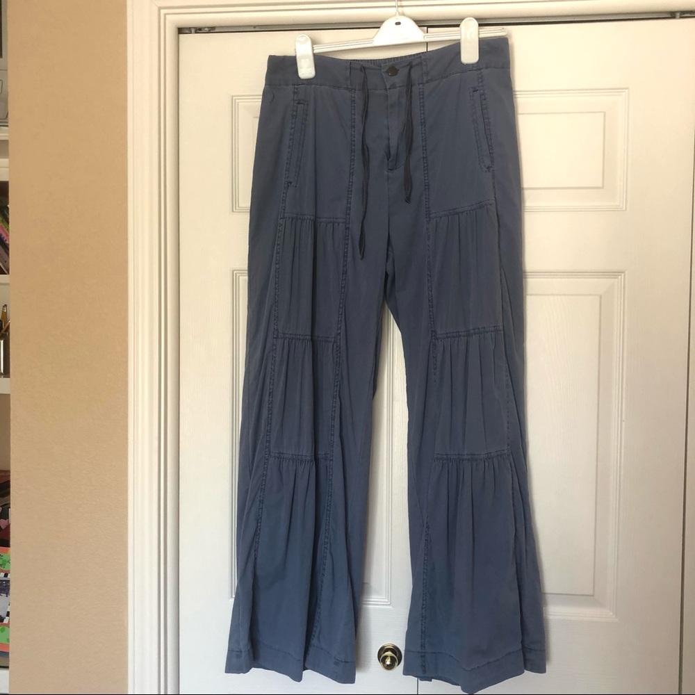 Soft Surroundings blue palazzo pants. Size M.
